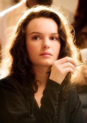 Kate Bosworth as Lois Lane